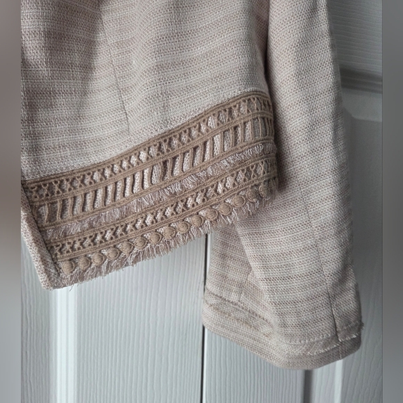 NWOT White House Black Market Beige Blazer Size 14 - Picture 5 of 10